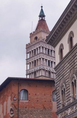 Katedrali, Saint Zeno, Pistoia çan kulesi; İtalya