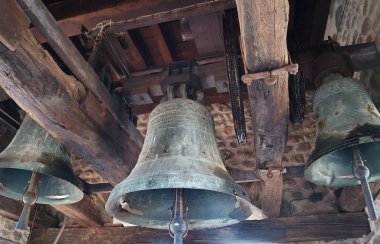 San Zeno, Pistoia, Toskana, İtalya katedral kule çan