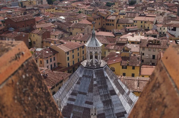 Linterna del Baptisterio de Pistoia, Toscana, Italia —  Fotos de Stock