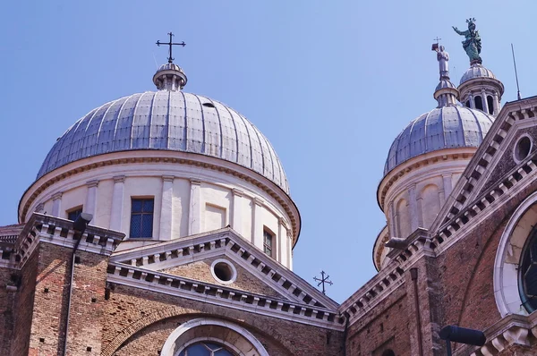 Detalle de la abadía benedictina de Santa Giustina, Padua, Italia — Foto de Stock