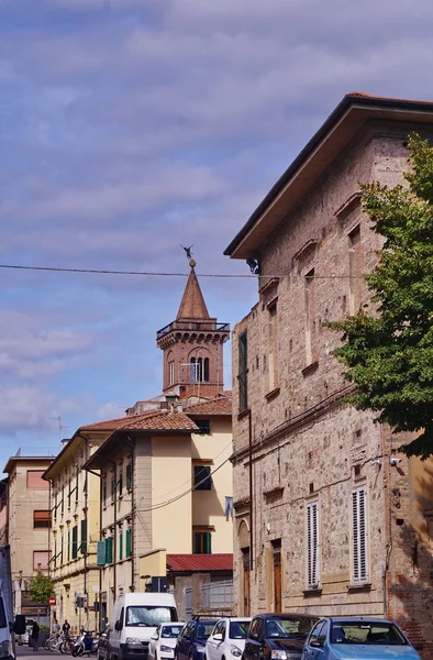 Calle en el centro de Empoli, Toscana, Italia — Foto de Stock