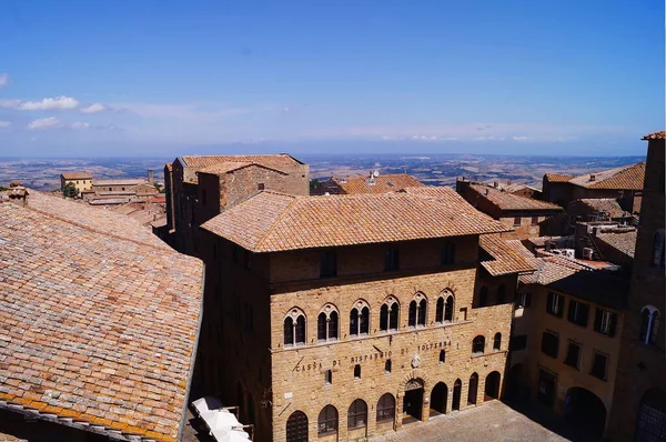 Plac Priori Widziany Okien Pałacu Priori Volterra Toskania Włochy — Zdjęcie stockowe