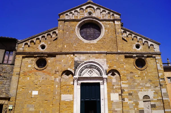 Фасад Кафедрального Собора Успения Вольтерры Тоскана Италия — стоковое фото