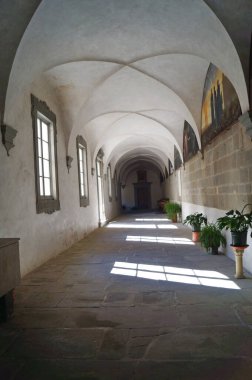 Vallombrosa Manastırı Koridoru, Toskana, İtalya