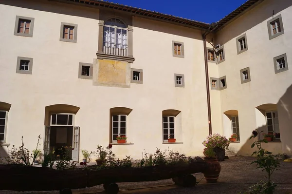 Inner Courtyard Abbey Vallombrosa Tuscany Italy — Stock Photo, Image