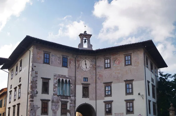 Дворец Часов Рыцарской Площади Пизе Тоскана Италия — стоковое фото