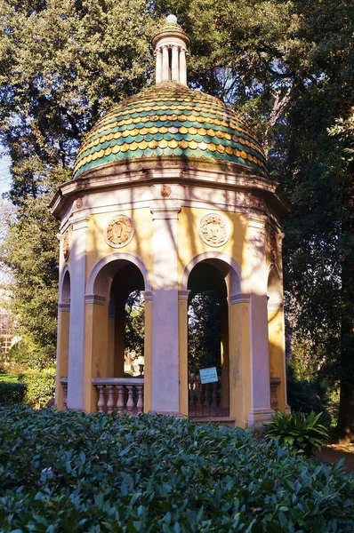 Templo Helenístico Parque Villa Stibbert Florencia Italia Imagen de stock