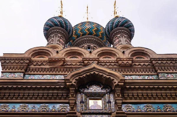 Talya Floransa Daki Rus Ortodoks Nın Doğumu Kilisesi Nin Kubbeleri — Stok fotoğraf