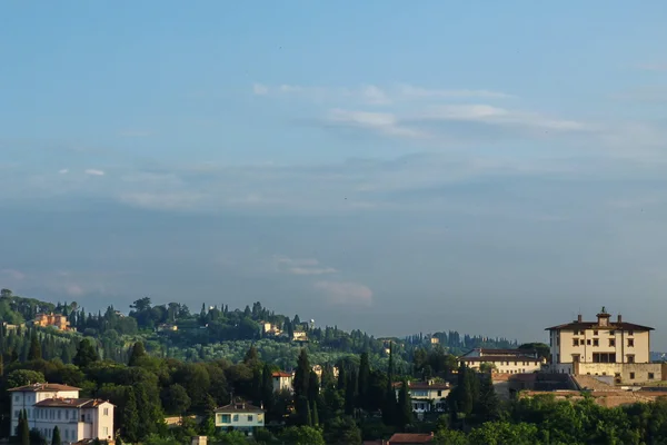 Forte Belvedere bir tepenin çevresinde Floransa, İtalya — Stok fotoğraf