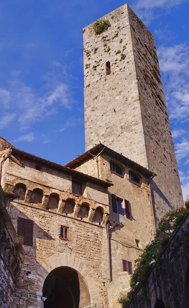 Celil arch, San Gimignano, Toskana, İtalya — Stok fotoğraf