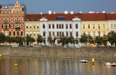 Tipik sarayları Vltava Nehri, Prague, Çek Cumhuriyeti