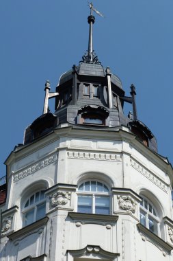 Alınlığın, Prague, Çek Cumhuriyeti, tipik bir bina