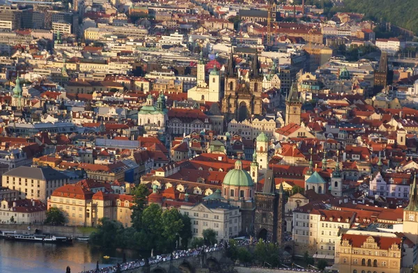 Utsikt över Prag från Petrin Tower, Tjeckien — Stockfoto