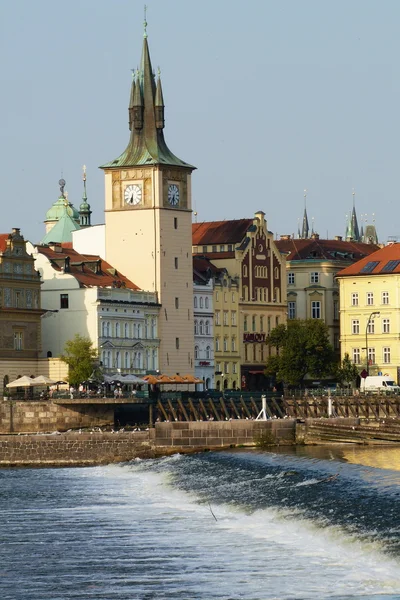 Typical palaces along the Vltava river, Prague, Czech Republic — Stock Photo, Image