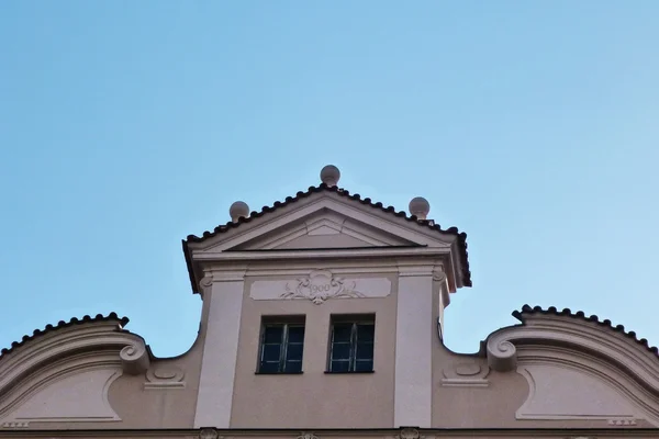 Pediment of a building typical of Prague, Czech Republic — Stock Photo, Image