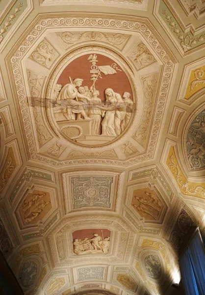 Ceiling in a corridor of the Vatican Museums, Rome, Italy — Φωτογραφία Αρχείου