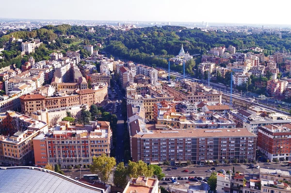 Vue de Rome depuis la basilique Saint-Pierre, ville de Vativcn, Rome, Italie — Photo