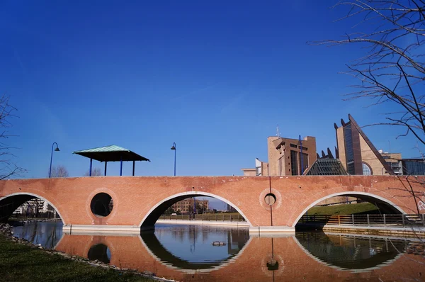 Pont à San Donato Park, Florence, Italie — Photo