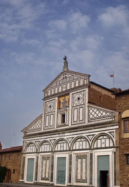 Kilise San Miniato al Monte, Florence, İtalya — Stok fotoğraf