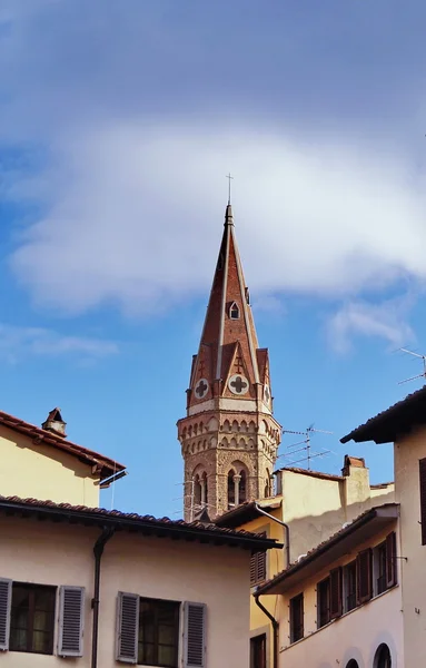 Klocktornet av badia fiorentina i Florens, Italien — Stockfoto