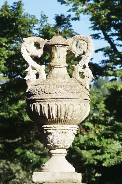 Antieke vaas in de Bardini tuin Florence Toscane Italië — Stockfoto