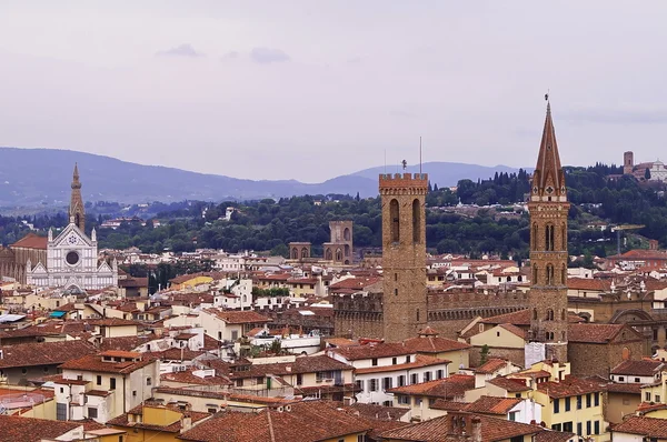 Uitzicht op het centrum van Florence van de bell toren van Giotto, Italië — Stockfoto