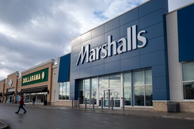Ottawa, Ontario, Canada - December 22, 2020: A Marshalls retail department store in Ottawa's Barrhaven community. Marshalls is owned by TJX Companies.