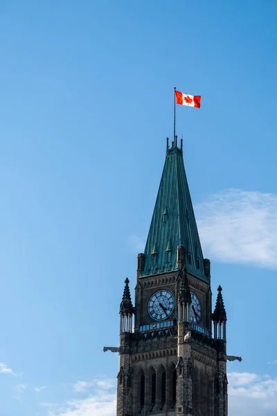 Parte Superior Torre Paz Parliament Hill Ottawa Canadá Desde Ángulo — Foto de Stock