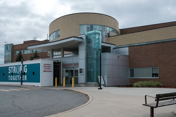 Ottawa Ontario Canada September 2021 Public Entrance Emergency Department Queensway — Stock Photo, Image