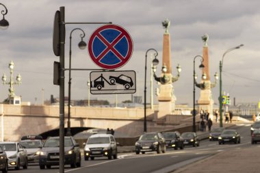 St. Petersburg, Rusya - 17 Ekim 2020: Yol işaretleri 