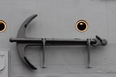 Aurora kruvazöründe bir zincir var..