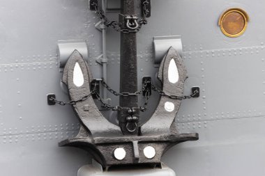 Aurora kruvazöründe bir zincir var..