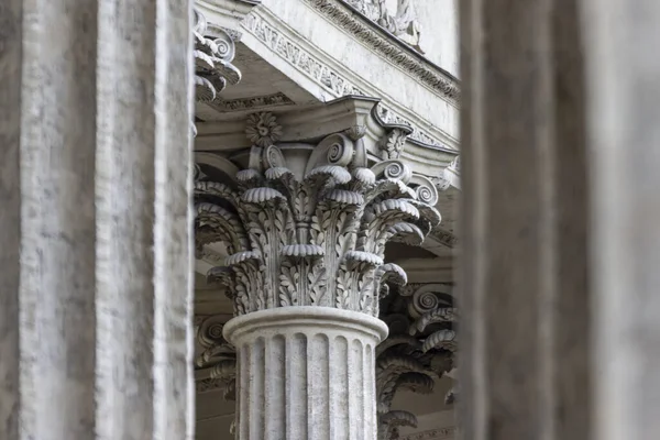 Saint Pétersbourg Russie Octobre 2020 Capitales Colonnes Colonnade Cathédrale Kazan — Photo