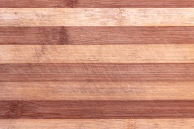 Çizgili ahşap bir yüzey çizilmiş mutfak doğrama tahtası..