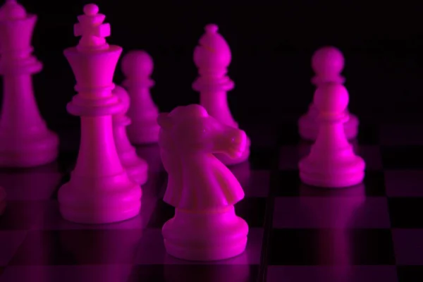 Xadrez/Chess  Decent wallpapers, Queen chess piece, Love pink