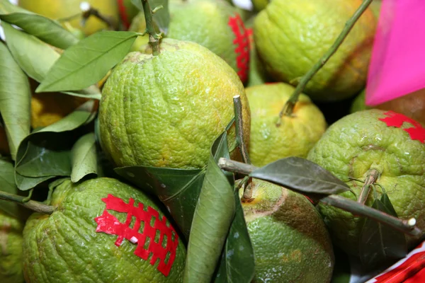 Tangerine dans la cérémonie de mariage chinoise — Photo