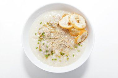 Domuz eti congee dilim derin kızarmış doughstick ile