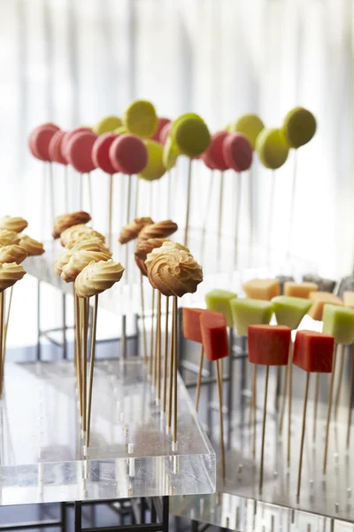 Dessert pinnar för chokladfondue — Stockfoto