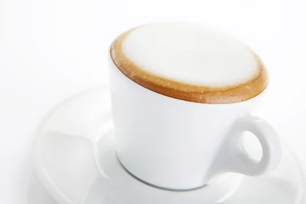 Horký cappuccino s mléčná pěna — Stock fotografie
