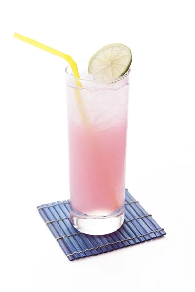Jarabe rosa con cal y soda — Foto de Stock
