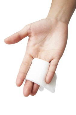 Temizlik pamuk tutan el