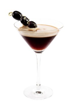 Espresso martini zeytinle izole