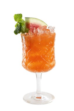 Karpuz Mojito kokteyl izole