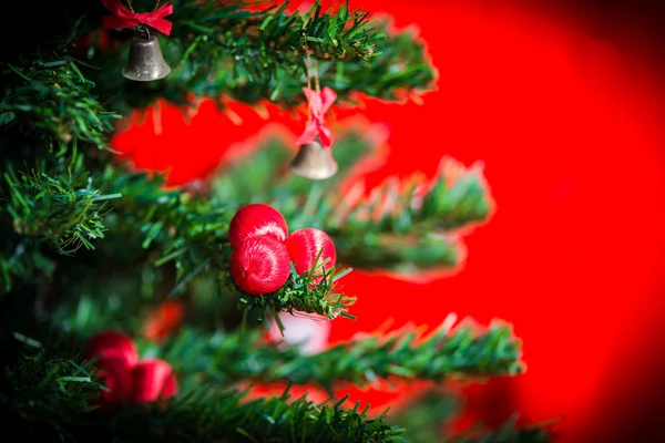 Christmas ornaments on Christmas tree — Stock Photo, Image