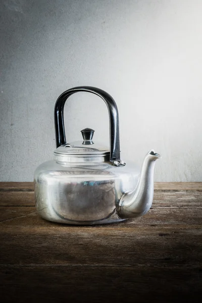 Old aluminium kettle — Stock Photo, Image