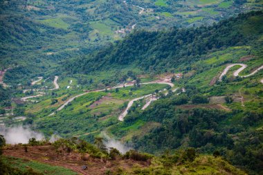 Phu Hin Rong Kla Ulusal par (phu tubberk), dağ yolu