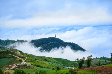 Phu Hin Rong Kla Ulusal par (phu tubberk), dağ yolu