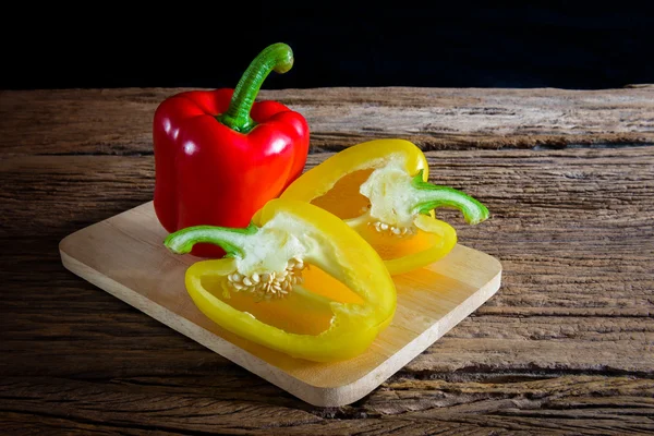 Φρέσκα βιολογικά πιπεριές — Φωτογραφία Αρχείου