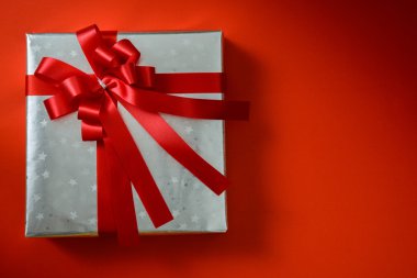 Işıltılı gümüş mevcut konteyner Paketli 