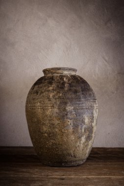 antika pişmiş toprak kavanoz